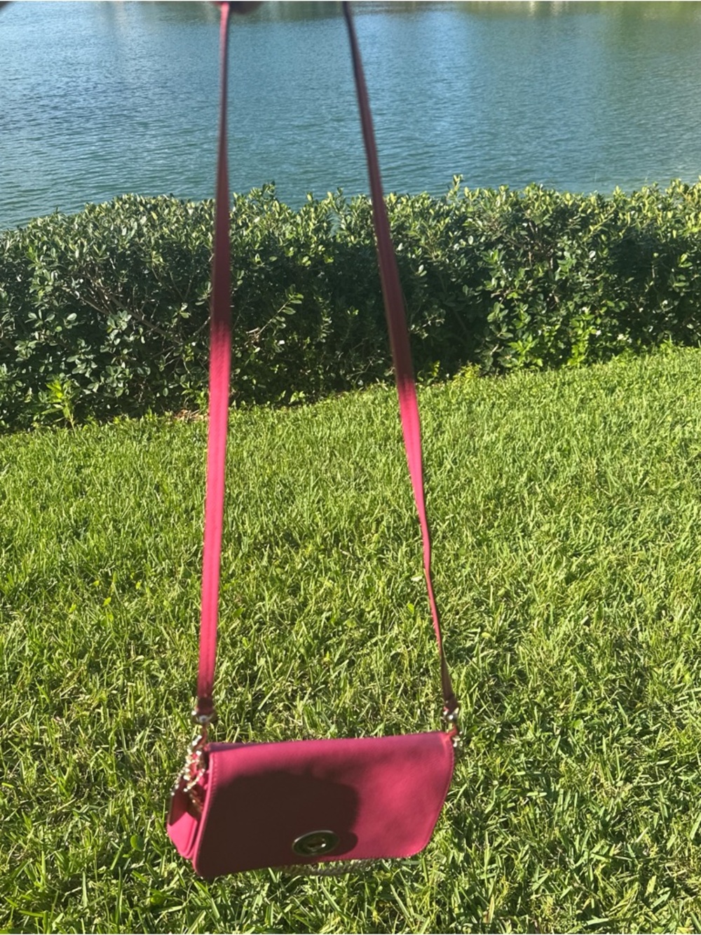 Pink Coach Bag Gold Hardware - Picture 10 of 10